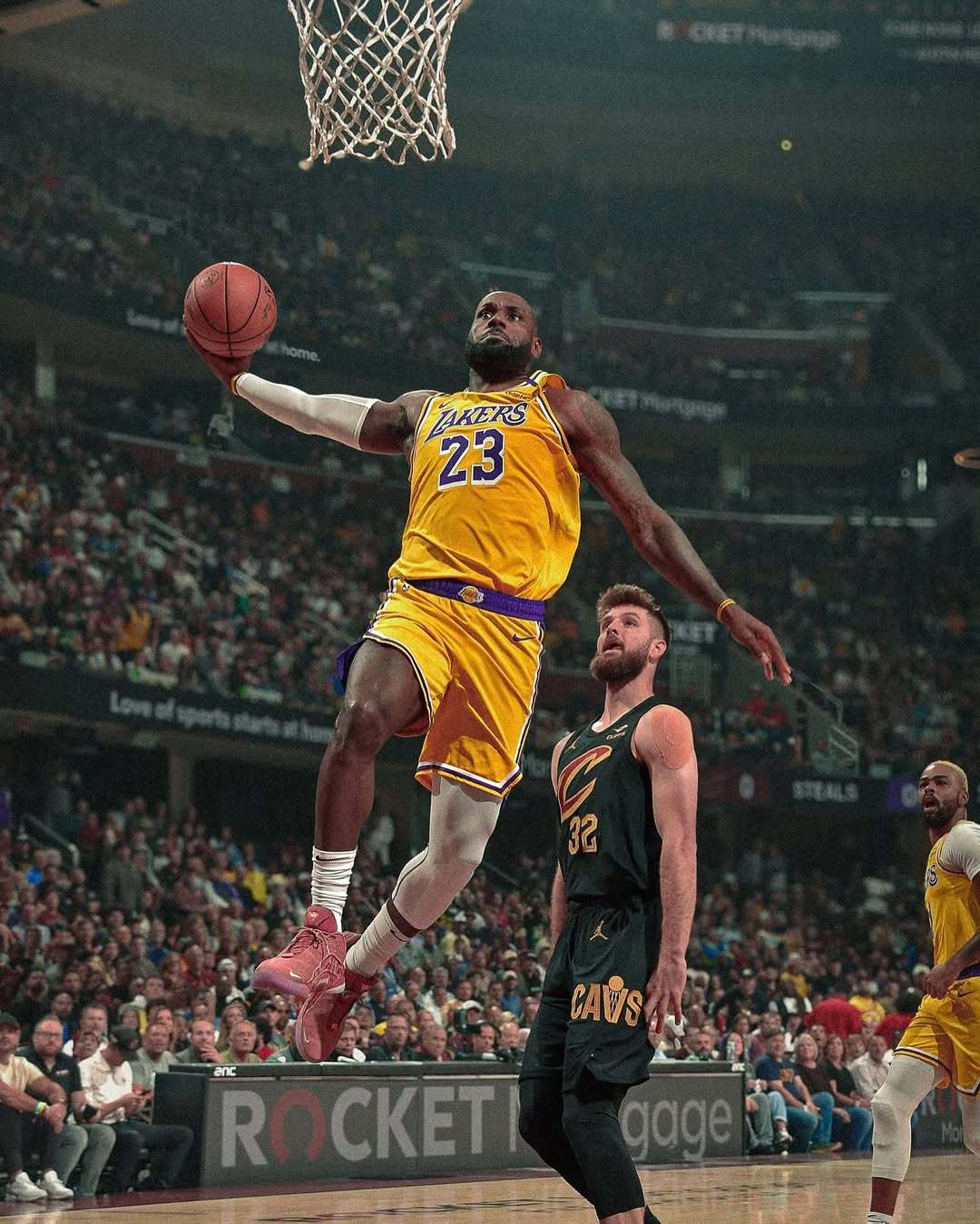 詹姆斯头像,换布朗尼,狂晒儿子砍,皇冠体育app下载,皇冠体育官网,澳门皇冠体育,bet皇冠体育在线